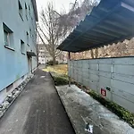 Cozy On Brahmstrasse In Zurich