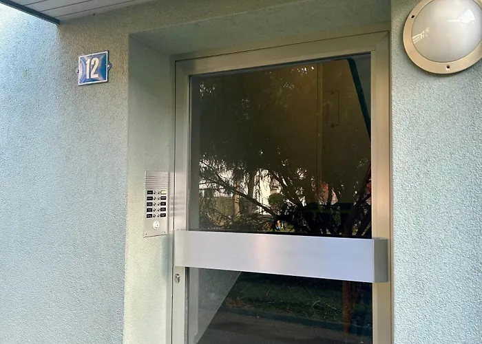 Cozy On Brahmstrasse In Zürih